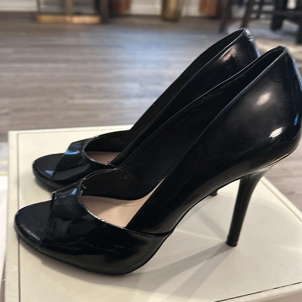 Black open toe Patent leather BCG 4"Heels